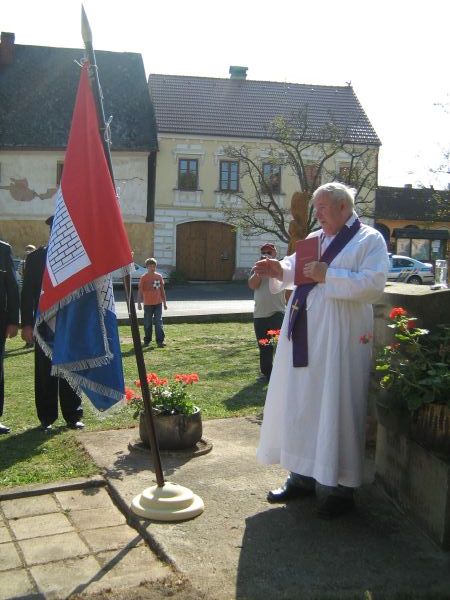 Svěcení praporu obce
26.9.2009